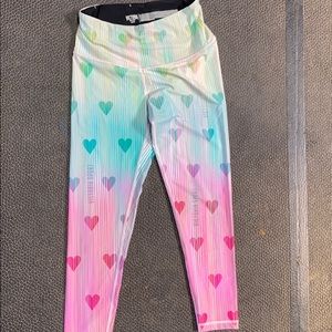 Victoria sport rainbow stripe with hearts